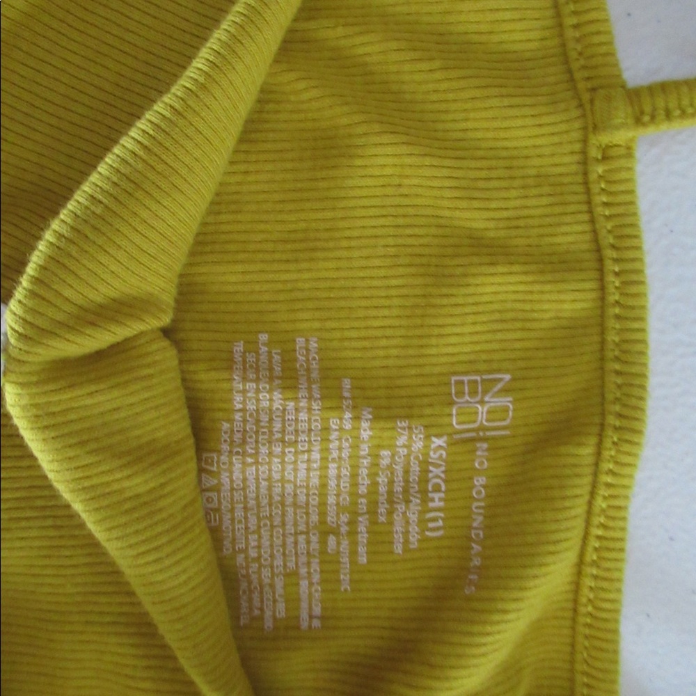 Yellow tanktop